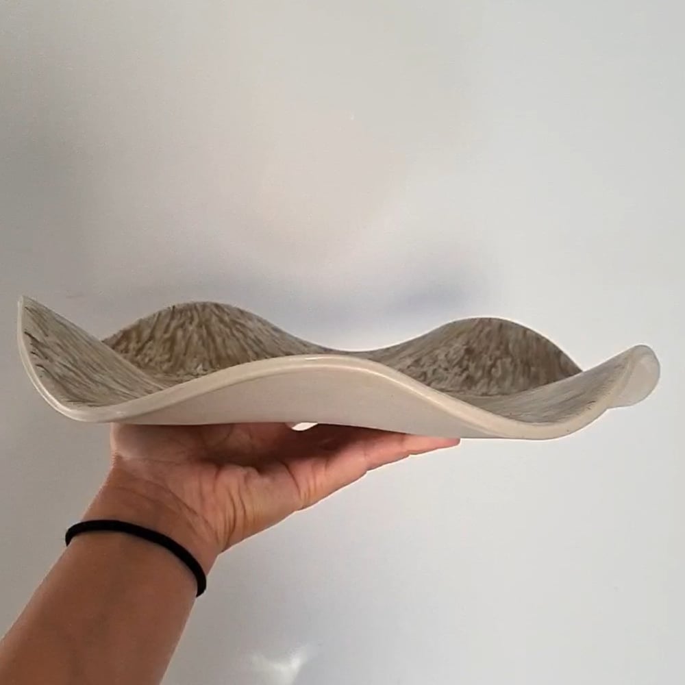 Image of Wavy fruit platter - large 