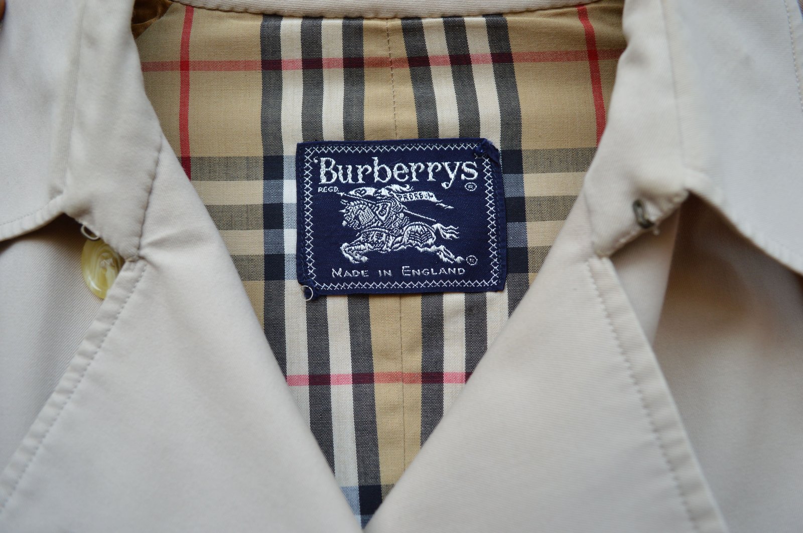 Vintage burberry trench outlet coat made in england