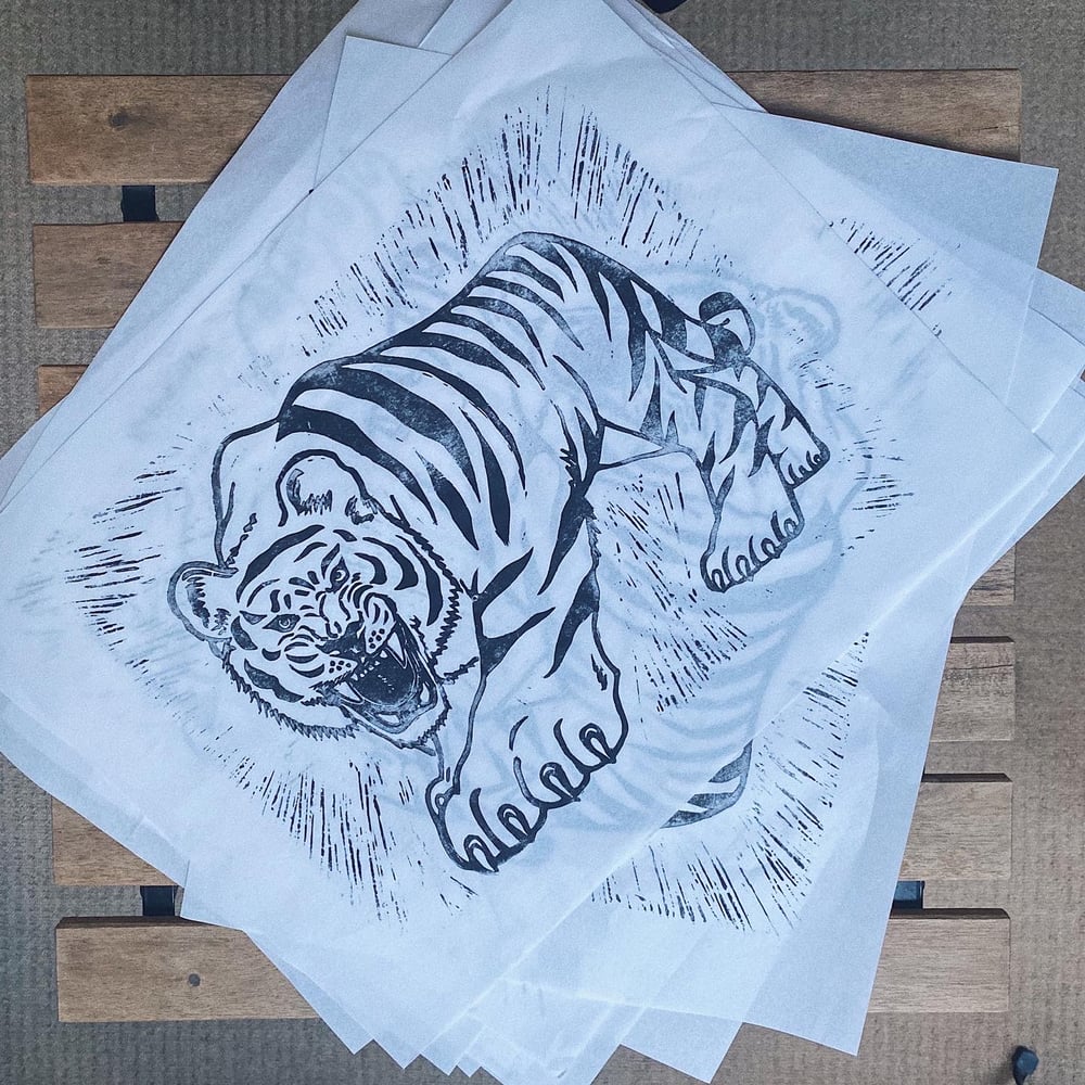 Le Tigre Linocut