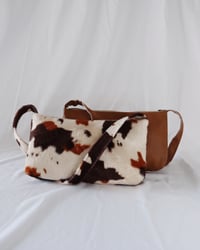 Image 2 of Tulip Bag - Brown vegan leather