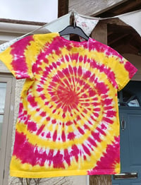 Pink & yellow spiral T ~ any size