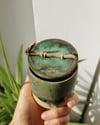 Botecito con tapa. Jar with lid. 