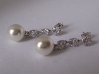 Image 4 of Kate Middleton Princess of Wales Duchess Cambridge Inspired Replikate Pearl Cubic Zirconia Earrings