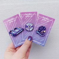 Image 1 of Retro wooden pins