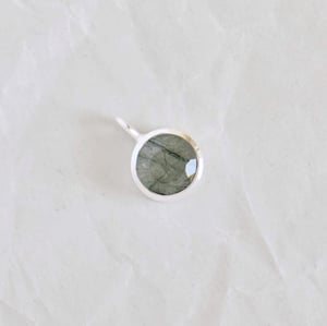 Image of Green Rutilated Quartz round cut silver necklace