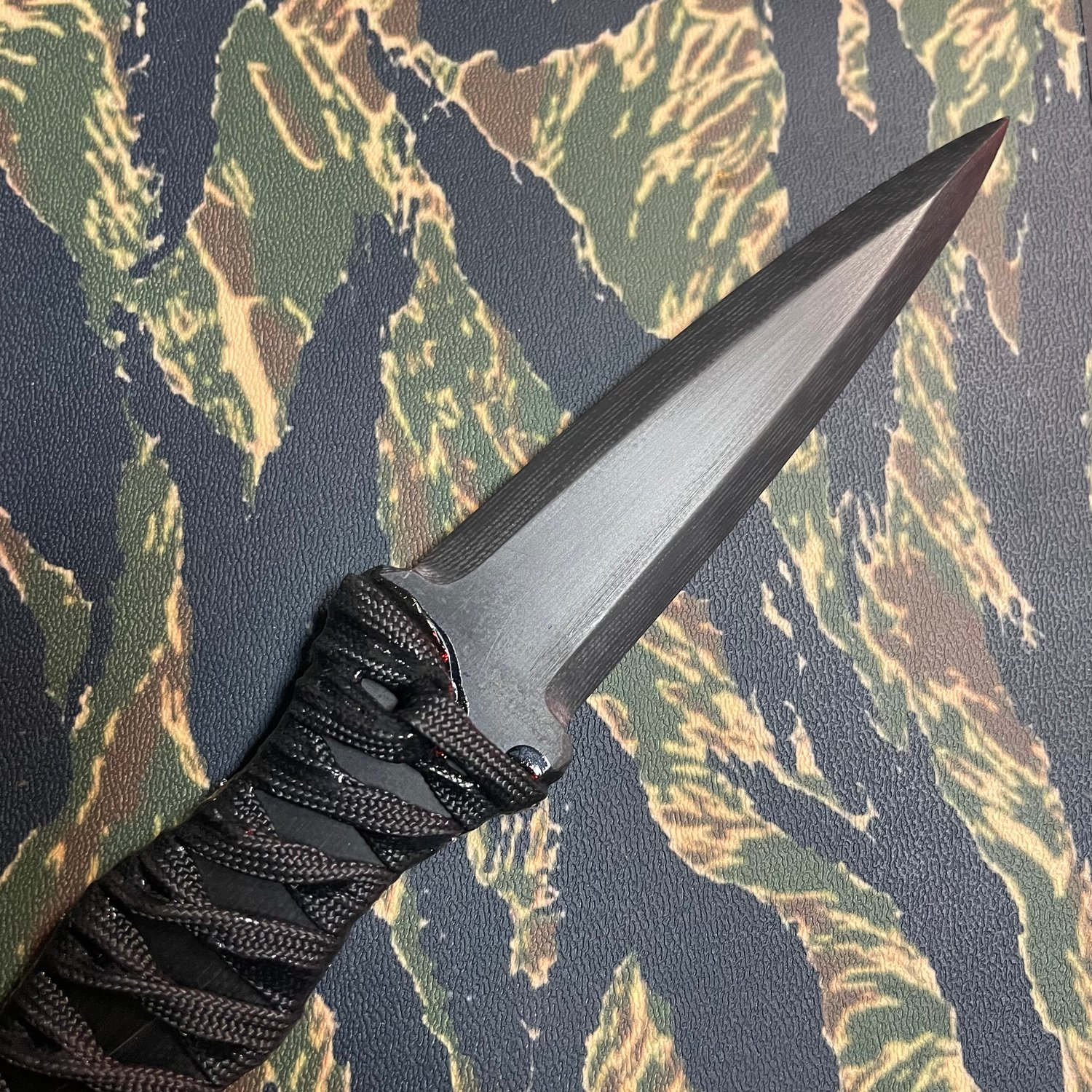 Image of HIKETSU G10 dagger 