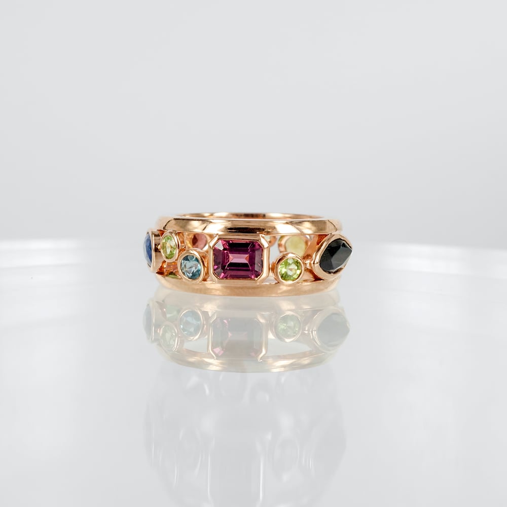 Image of 9ct rose gold full circle multi precious gemstone cocktail ring. PJ5947