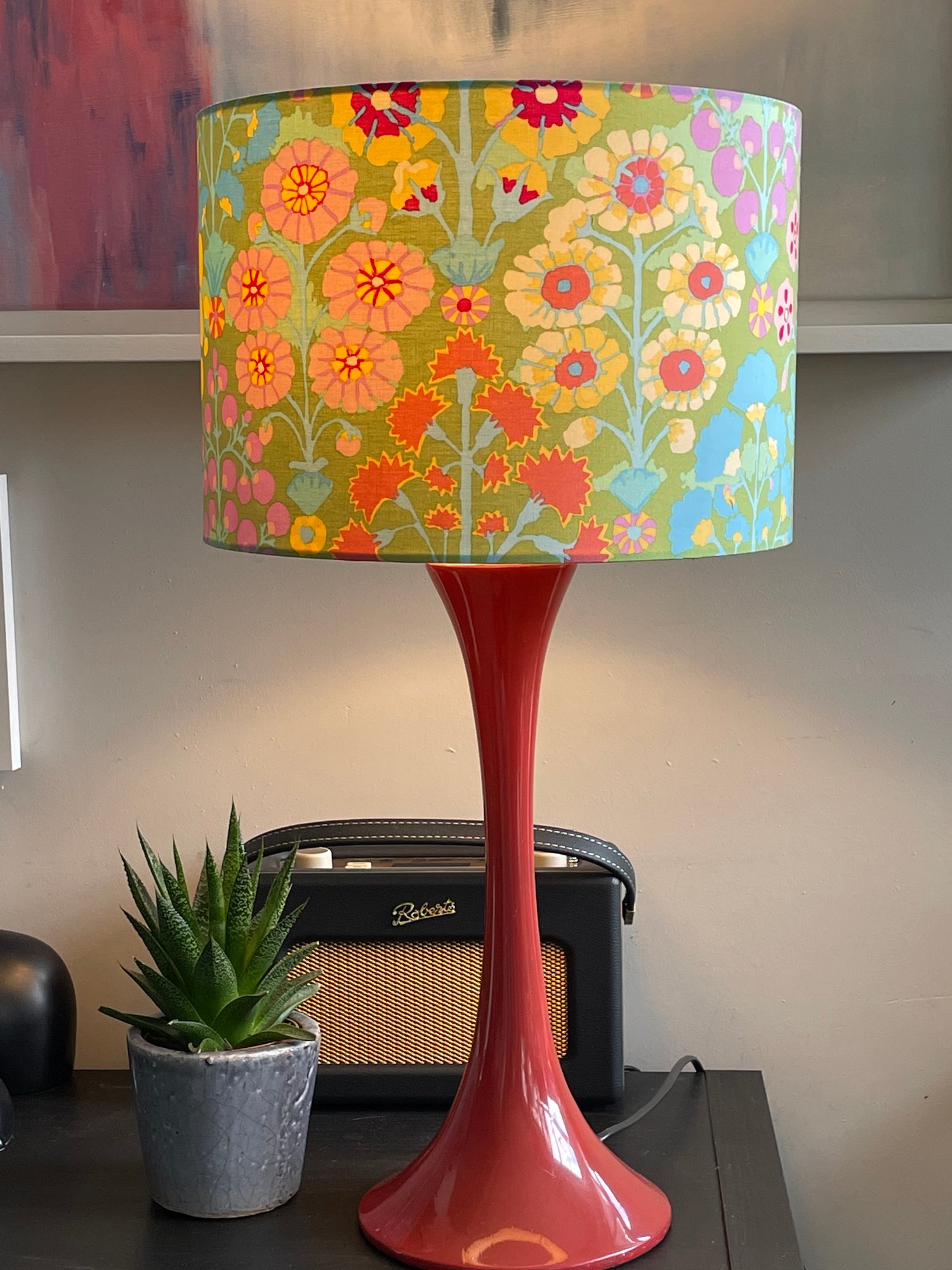 Image of Fabulous Sprays Lime Shade 30cm