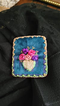 Image 2 of BROCHE Prendre Racine Frida Kahlo