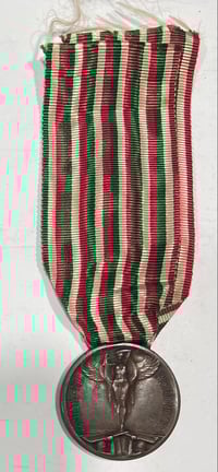 Image 2 of WW1 (Italy) The 1915-1918 War Medal