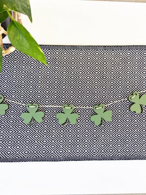 Image of Shamrock Garland