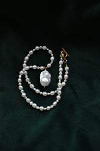 Image 3 of Noemie necklace