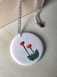 Image 3 of Neckalece´s Set | Conjunto de Collar Red Tulip