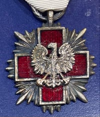 Image 2 of WW2 (Poland) Polish Red Cross Medal, III Class