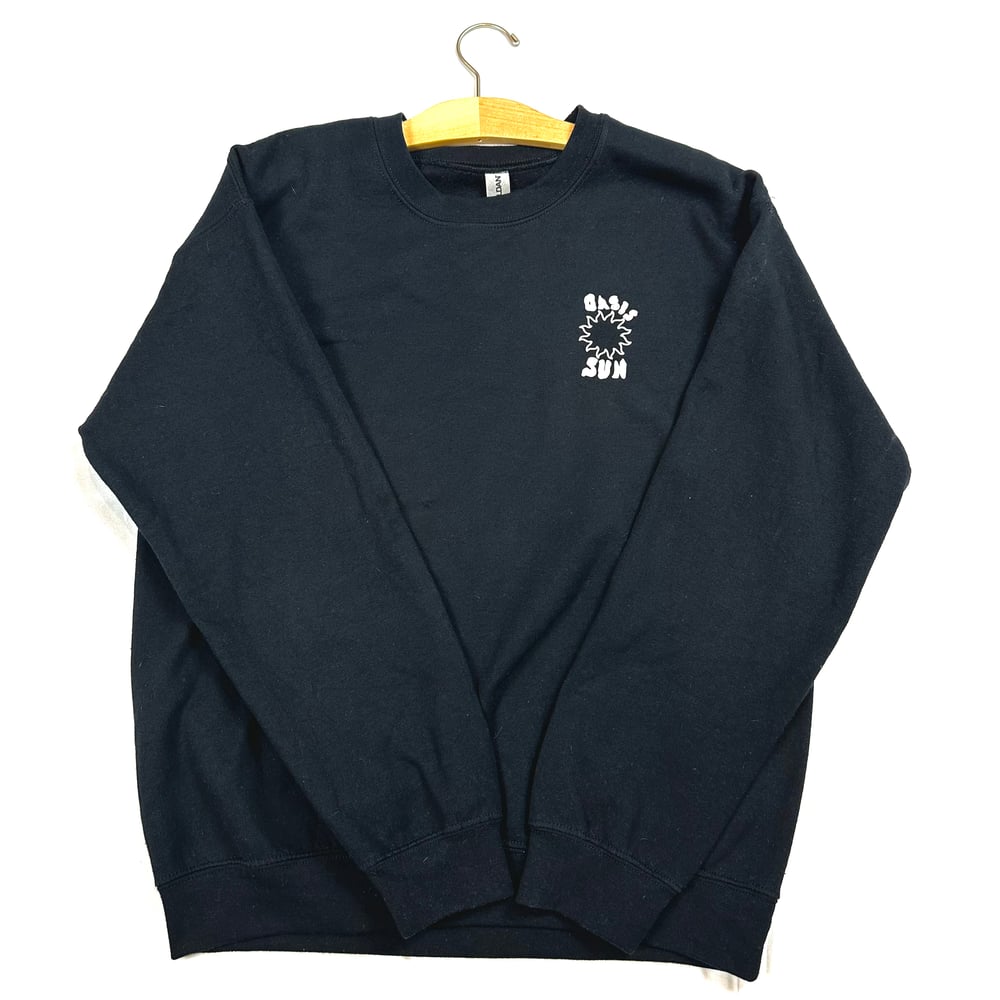 Oasis Sun Black Crewneck