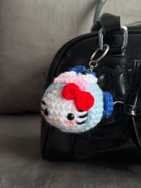 Image 1 of Hello kitty Hangyodon
