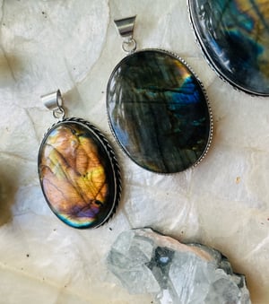 Image of Labradorite silver pendant necklace 