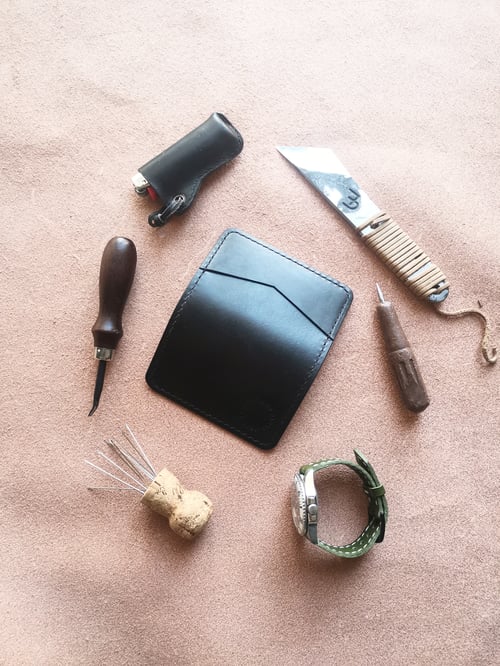 Image of 3 pocket