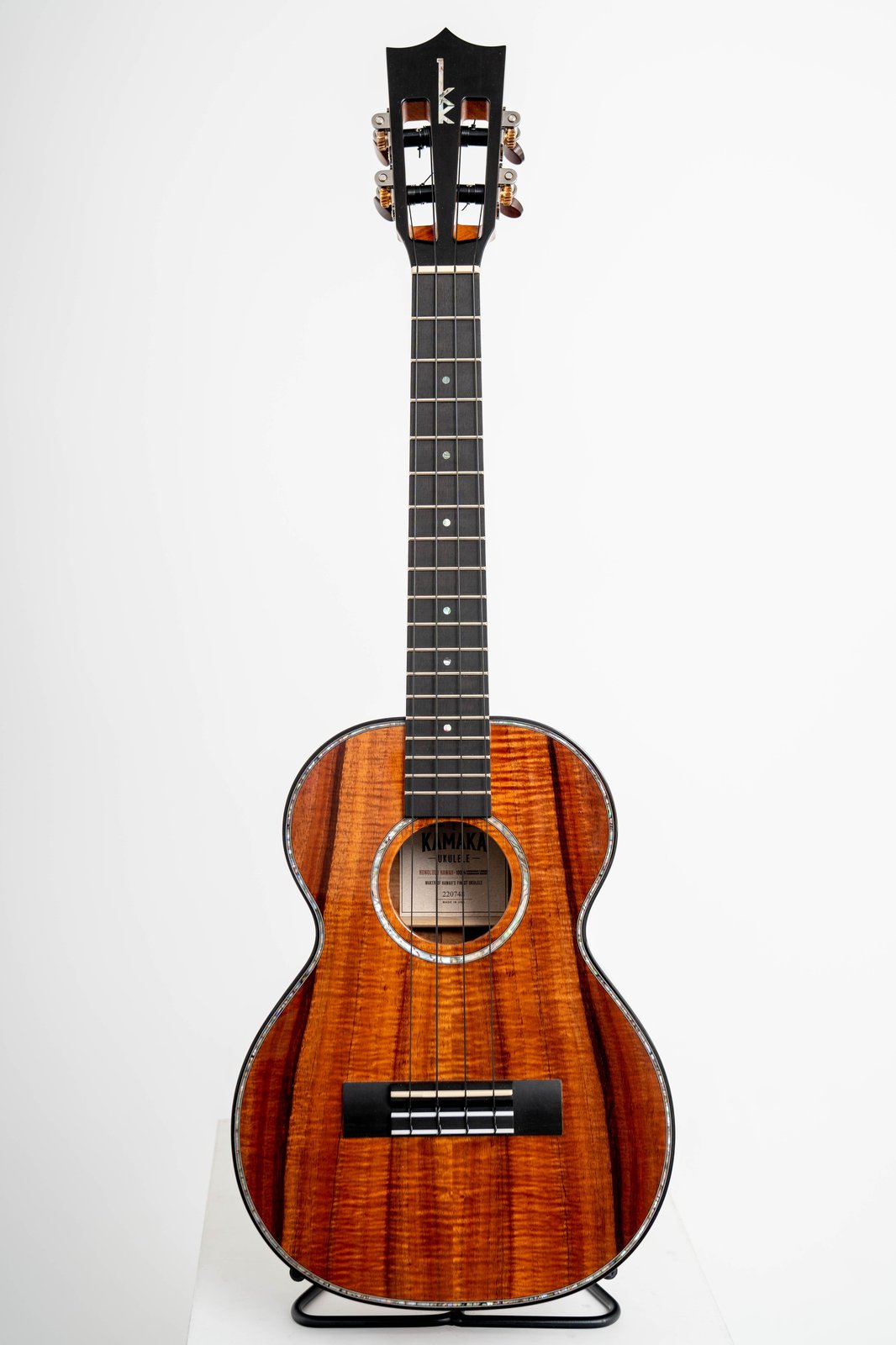 Ukulele Lab — Kamaka HF-3D2I Tenor Slot Head Ukulele #220748