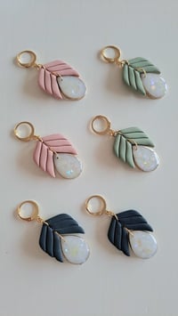 Image 3 of Boucles Violette