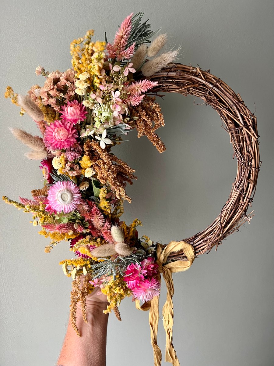 Image of Dried Floral Wreath Workshop 