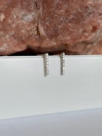 Sparkle Bar Studs