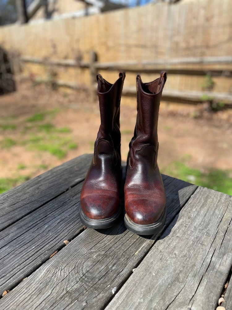 Image of Redwing Pecos boots. 