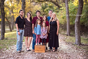 Image of Extended Family Session - Sitting Fee Only