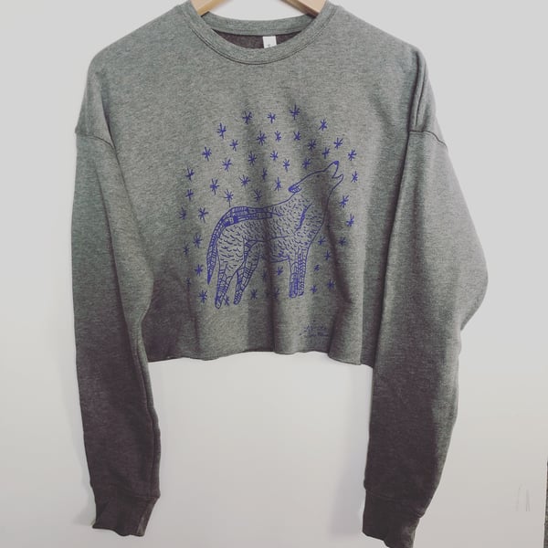 Image of Wolf Women's Cropped Sweat-Shirt 🐺 💙