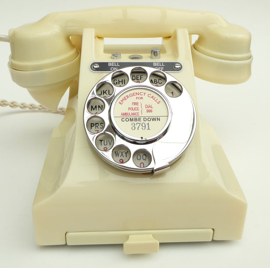 Image of Ivory GPO 328 'Bell On / Off' Bakelite Telephone