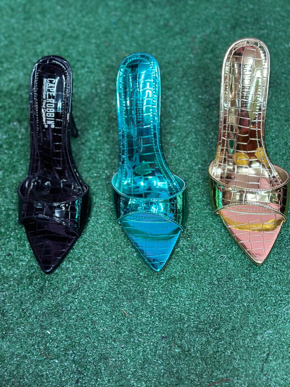 Image of Metallic step in heels 