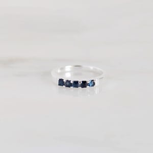 Image of La petite Blue Sapphire crystal square cut silver ring