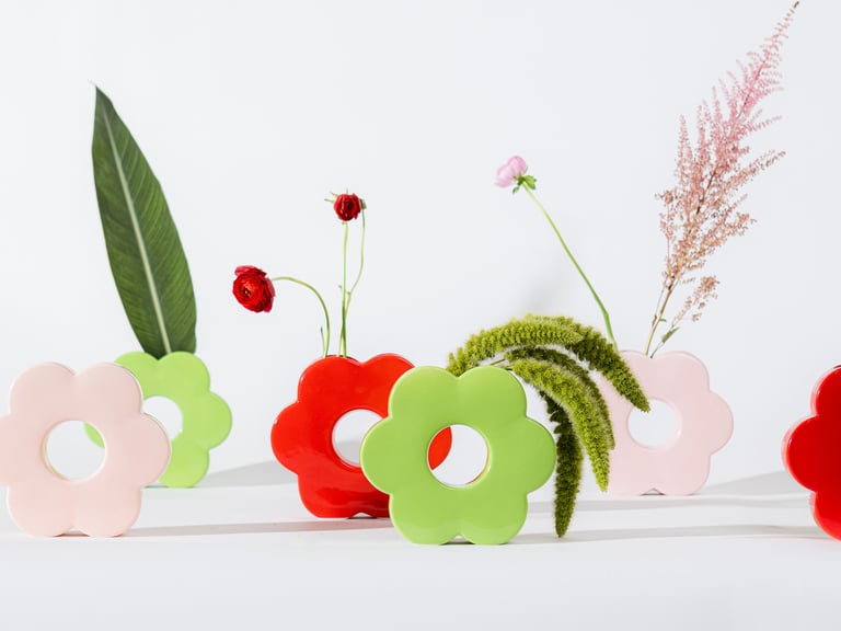 VASE DAISY RED, DOIY Image 4