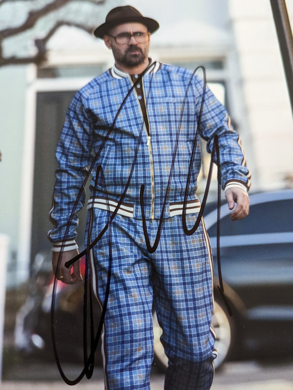 Colin Farrell The Gentlemen Signed 10x8 Photo