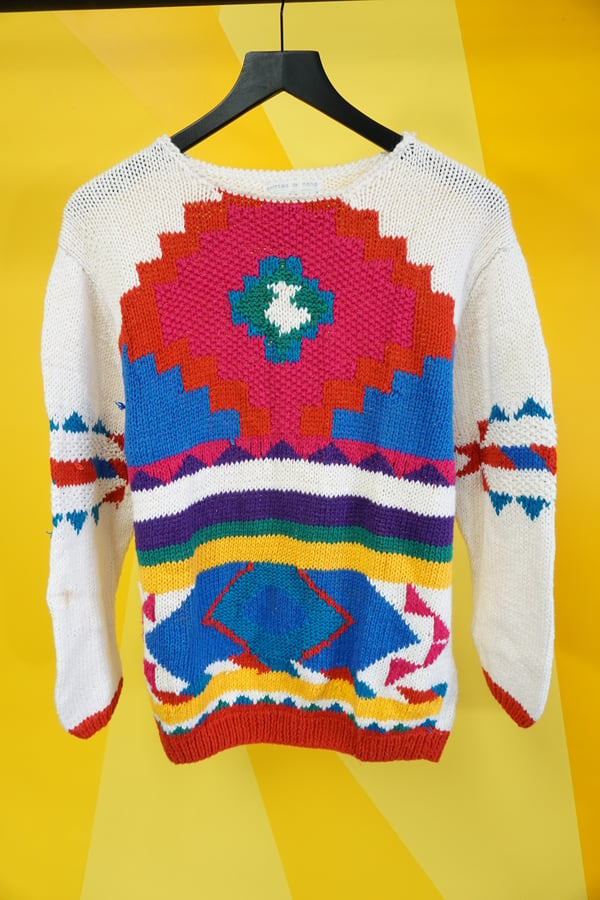 Image of (L) 100% Knit Multicolor Sweater