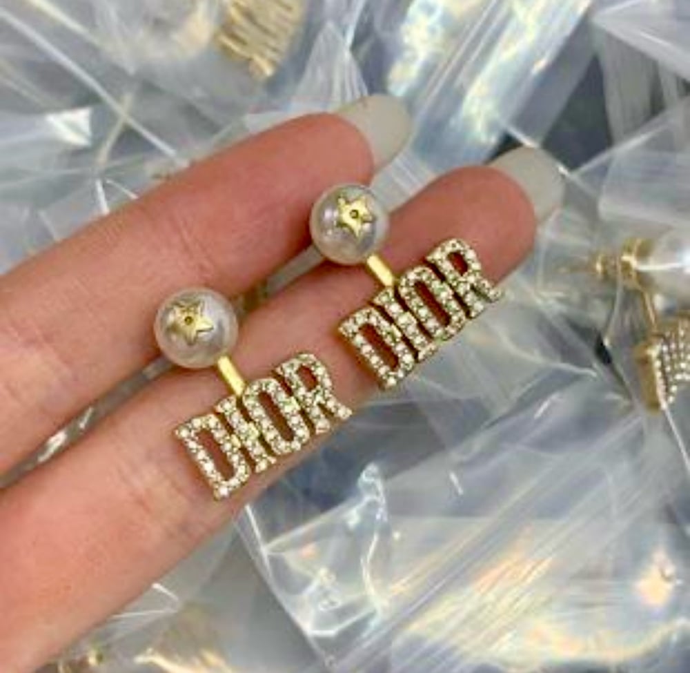 Dio* Gold plated Earring 