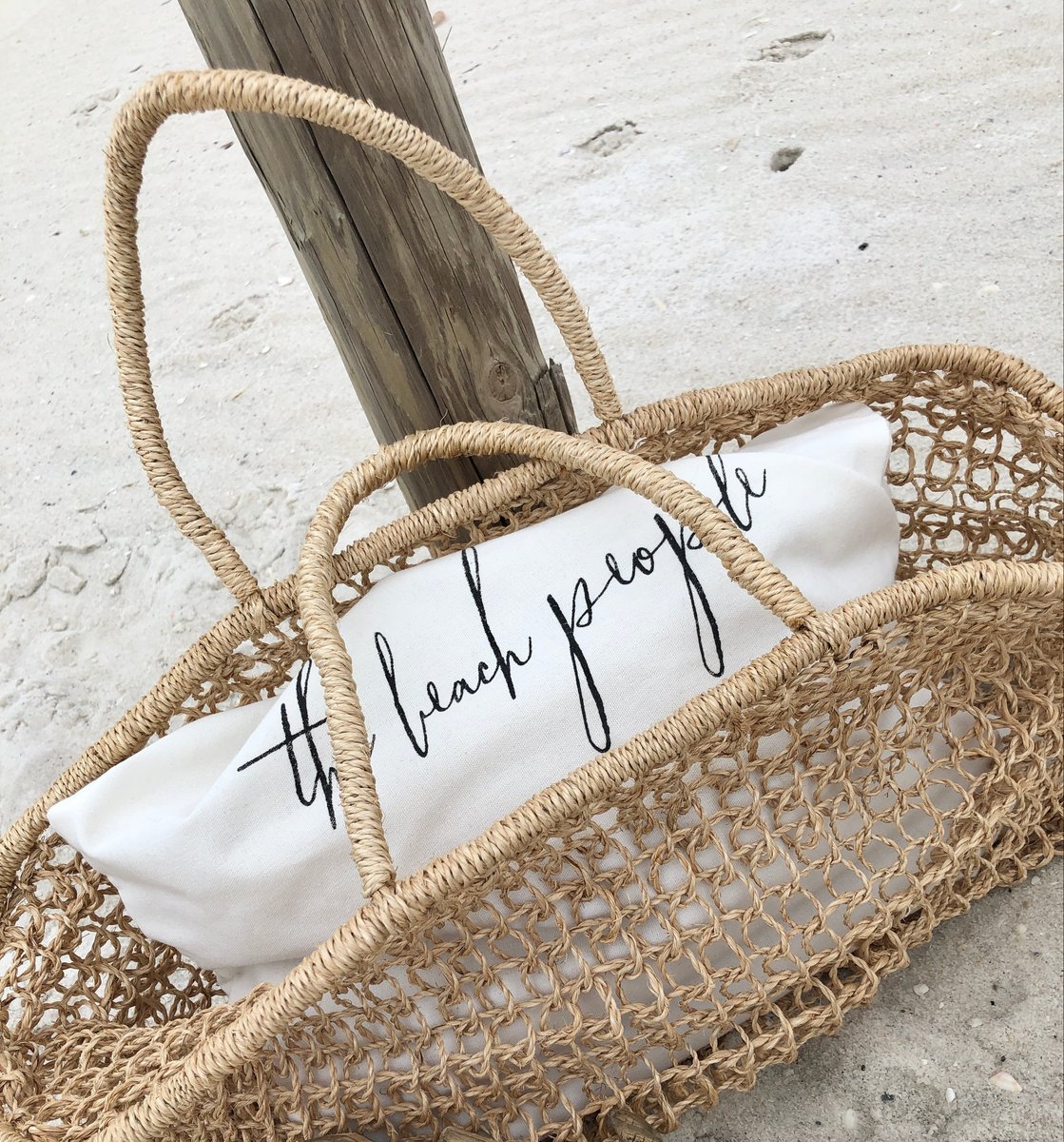 Abaca Beach Bag Monogram Rich Hippie Design — Abaca Isla Tote