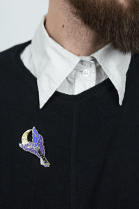 Image 2 of Pin's lune fleurie