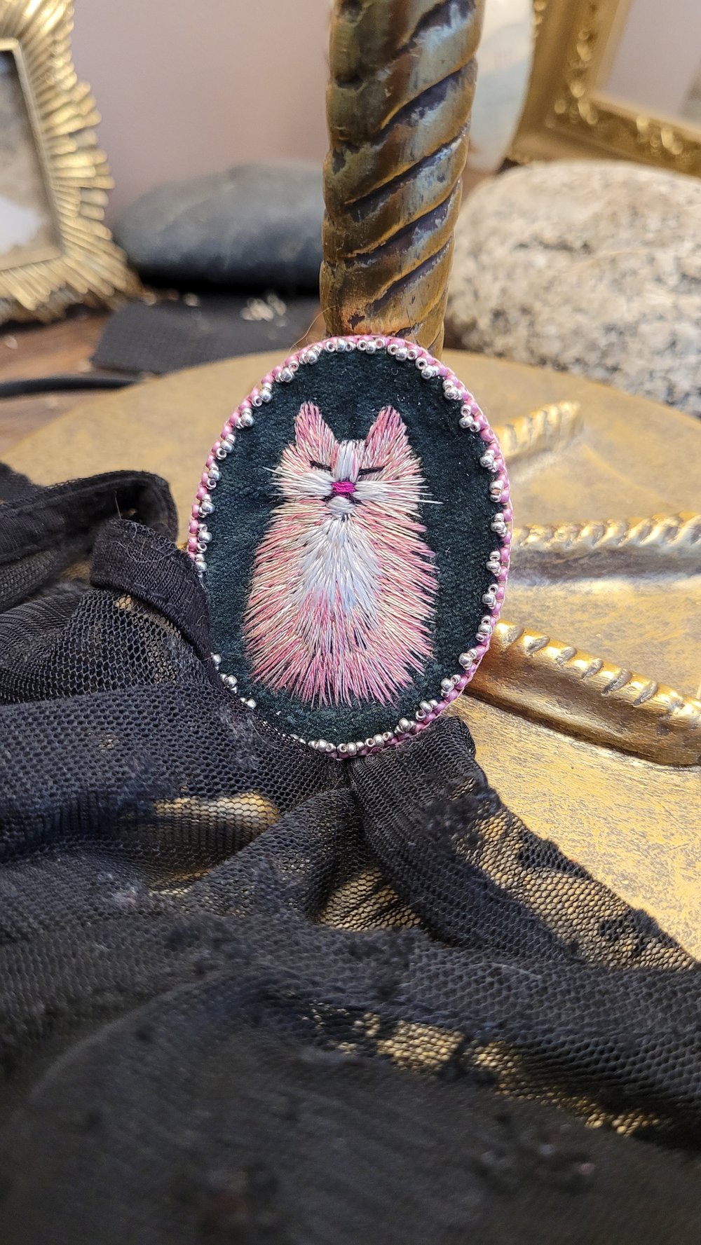 Image of Broche CHATfoin