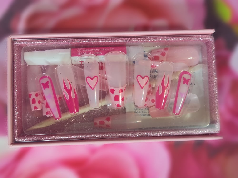 Image of Pink Fire Heart