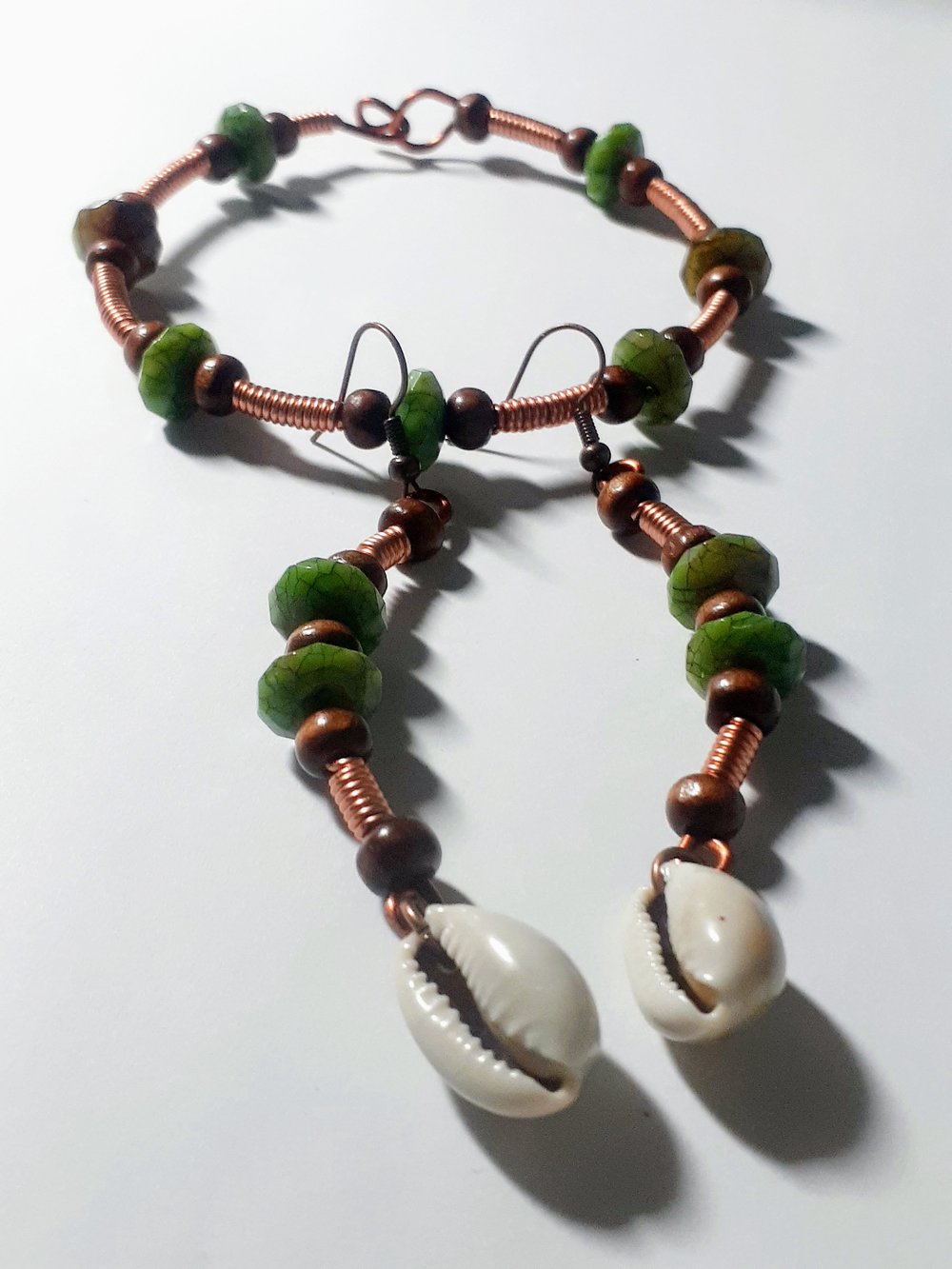 Image of FACTS Beautiful Custom Wire Beaded Cowrie Shell Dangling Earrings w/ Bracelet