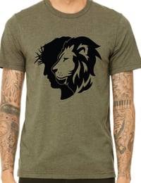 Jesus/Lion Shirt