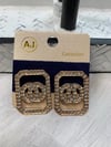 Women’s Fashion Earrings - Gold 