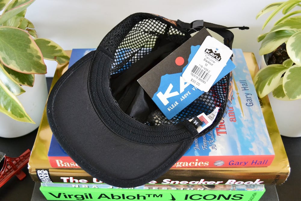 Image of 2000's Kavu Trailrunner Blackout Mesh Hiking Strapback Hat