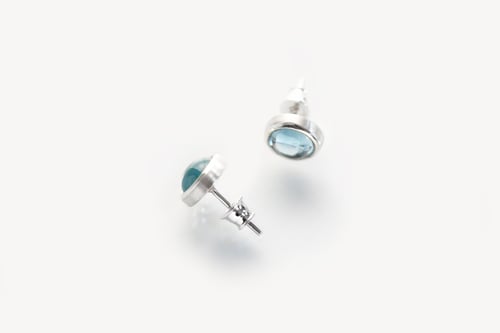 Image of "Here and now" sterling silver earrings with blue topazes · HIC NUNC ·