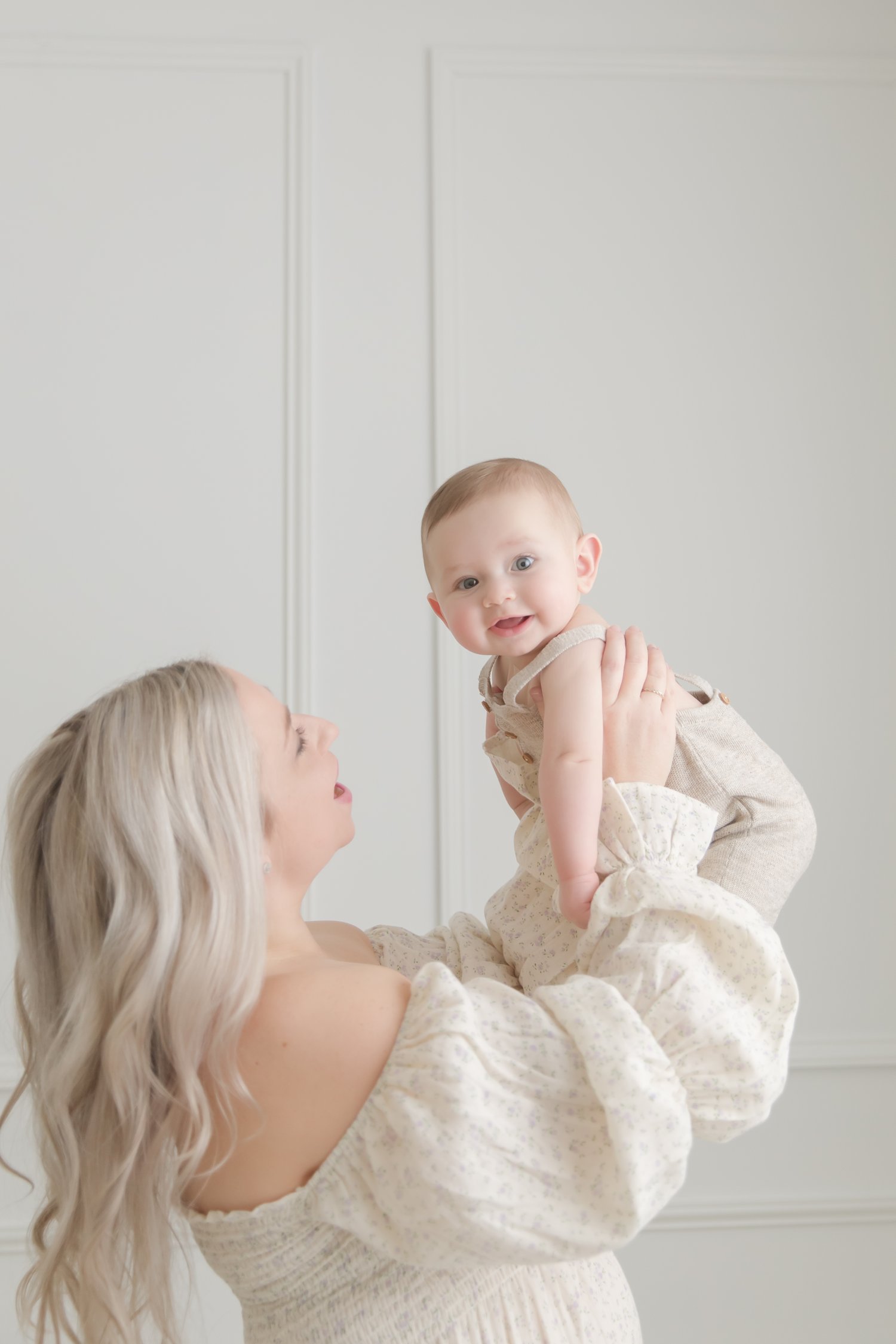Image of Celebrating Motherhood Sessions