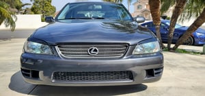 Image of Lexus IS300 IS200 Toyota Altezza Headlight Eyelid Garnish