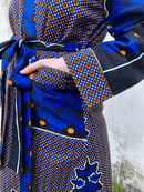 Image 3 of Kanga African print Bathrobe - Blue Floral w/Orange Polka Dots 