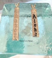 Image 1 of 14k solid gold Hawaiian name bar pendant 