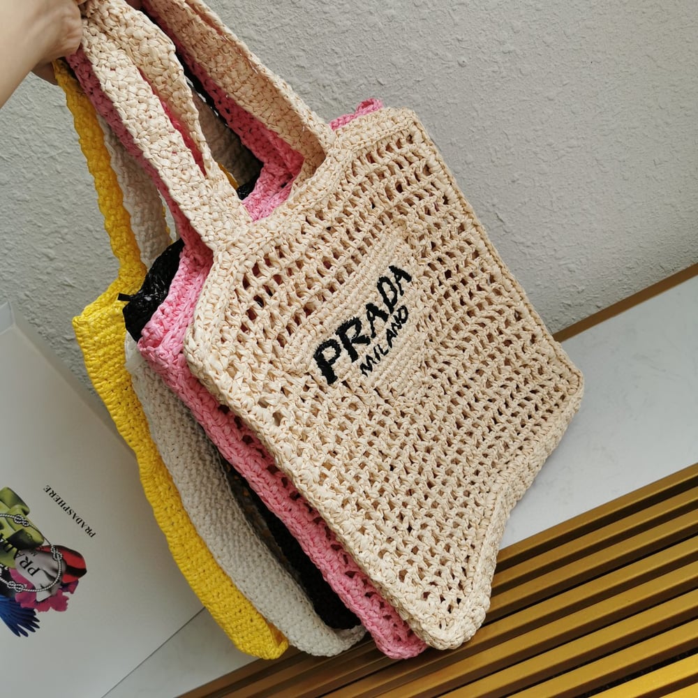 Pràdä Straw Beach Bag